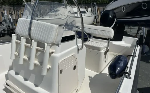2007 Boston Whaler 170 Montauk